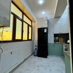In Baku 70.0 m² apartment is for rent - Image 2
