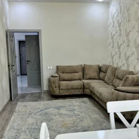 In Baku 70.0 m² apartment is for rent - Image 3