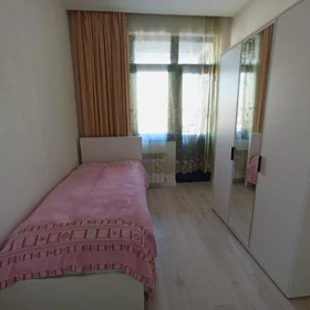 In Baku 79.0 m² apartment is for rent - Image 9