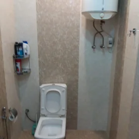In Səbail rayonu 137.0 m² apartment is for sale - Image 2