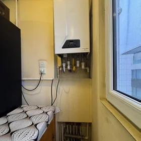 In Baku 70.0 m² apartment is for sale - Image 10
