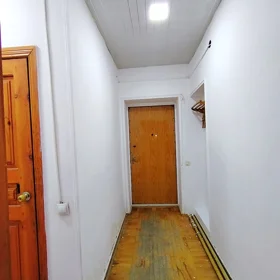 In Baku 65.0 m² apartment is for sale - Image 2