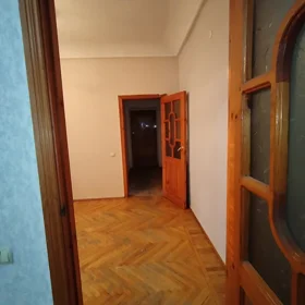 In Baku 65.0 m² apartment is for sale - Image 6
