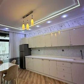 In Baku 100.0 m² apartment is for sale - Image 7