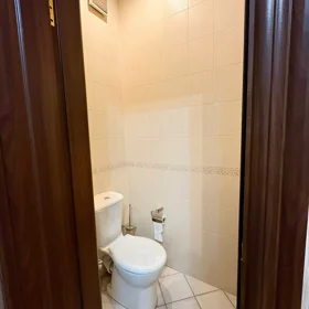 In Baku 105.0 m² apartment is for sale - Image 2
