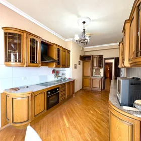 In Baku 105.0 m² apartment is for sale - Image 7