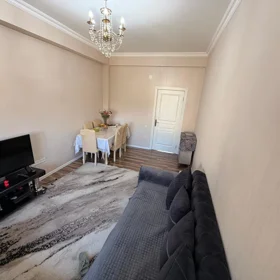 In Baku 75.0 m² apartment is for sale - Image 3