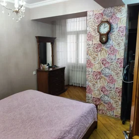 In Baku 100.0 m² apartment is for sale - Image 6