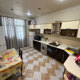 In Baku 125.0 m² apartment is for sale - Image 9