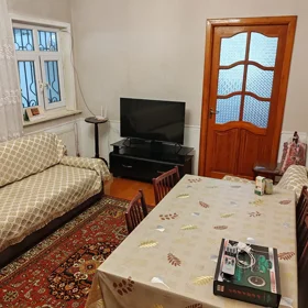 In Baku 110.0 m² apartment is for sale - Image 3