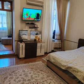 In Baku 110.0 m² apartment is for sale - Image 4