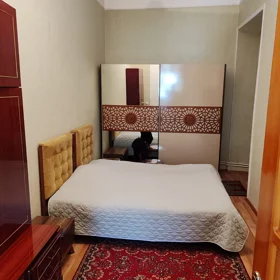 In Baku 110.0 m² apartment is for sale - Image 5