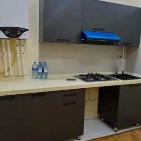 In Baku 80.0 m² apartment is for rent - Image 3