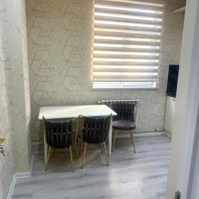In Baku 75.0 m² apartment is for rent - Image 5
