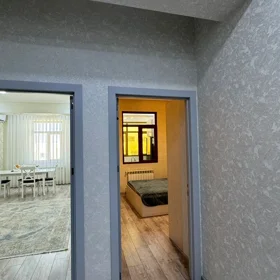 In Baku 80.0 m² apartment is for rent - Image 2