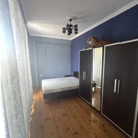 In Baku 100.0 m² apartment is for sale - Image 5