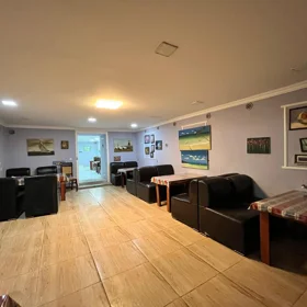 In Səbail rayonu 200.0 m² commercial is for rent - Image 3