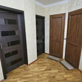 In Baku 130.0 m² apartment is for sale - Image 9