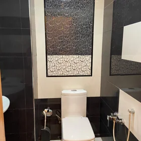 In Baku 221.0 m² apartment is for sale - Image 5