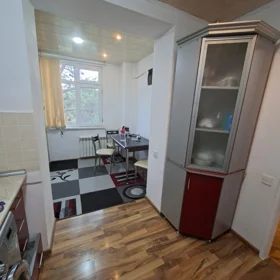 In Baku 87.0 m² apartment is for rent - Image 8