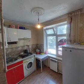 In Baku 50.0 m² apartment is for sale - Image 5