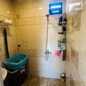 In nan 100.0 m² house with 4.0 rooms is for sale - Image 9