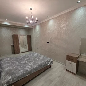 In Baku 80.0 m² apartment is for rent - Image 8