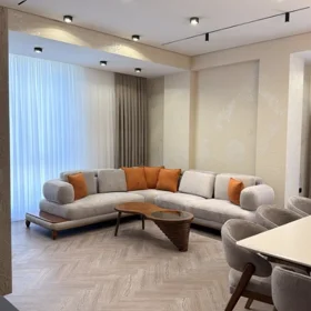 In Baku 141.0 m² apartment is for sale - Image 6