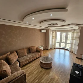 In Baku 100.0 m² apartment is for sale - Image 6