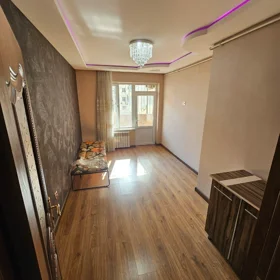 In Baku 100.0 m² apartment is for sale - Image 7