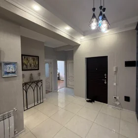 In Baku 95.0 m² apartment is for sale - Image 10