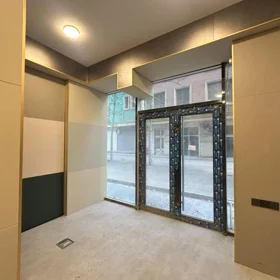 In Baku 100.0 m² commercial is for rent - Image 8