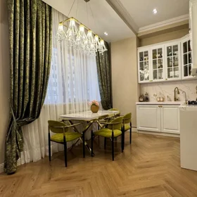 In Baku 150.0 m² apartment is for sale - Image 6