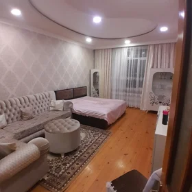 In Baku 176.0 m² house with 5.0 rooms is for sale - Image 8