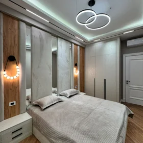 In Baku 68.0 m² apartment is for sale - Image 9