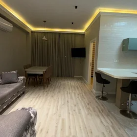 In Baku 80.0 m² apartment is for rent - Image 3