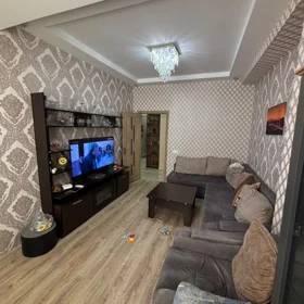 In Baku 87.0 m² apartment is for sale - Image 3