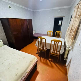In Baku 100.0 m² house with 4.0 rooms is for sale - Image 3
