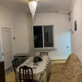 In Baku 90.0 m² apartment is for sale - Image 3