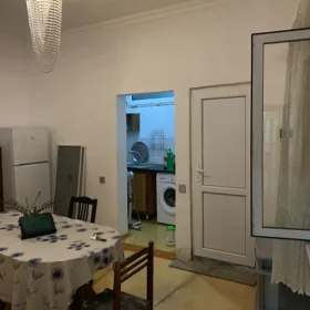In Baku 90.0 m² apartment is for sale - Image 7