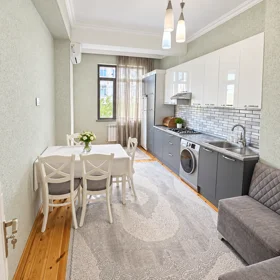 In Baku 95.0 m² apartment is for sale - Image 8