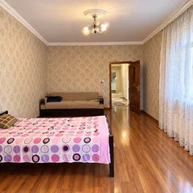 In Baku 6.0 m² house with 3.0 rooms is for sale - Image 3