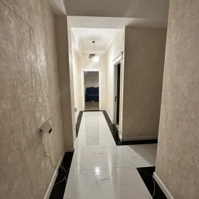 In Khirdalan 75.0 m² apartment is for rent - Image 8