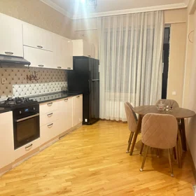 In Baku 90.0 m² apartment is for rent - Image 8