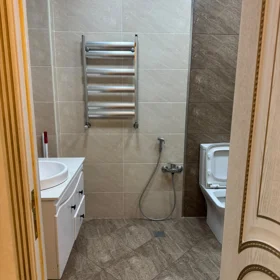 In Baku 73.0 m² apartment is for rent - Image 10