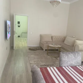 In Baku 135.0 m² apartment is for sale - Image 2