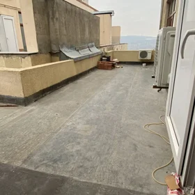 In Baku 135.0 m² apartment is for sale - Image 4