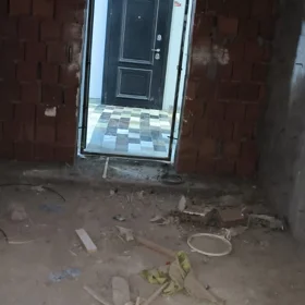 In Baku 165.0 m² apartment is for sale - Image 8