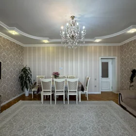 In Baku 105.0 m² apartment is for sale - Image 5