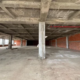 In Xətai rayonu 1100.0 m² commercial is for sale - Image 2